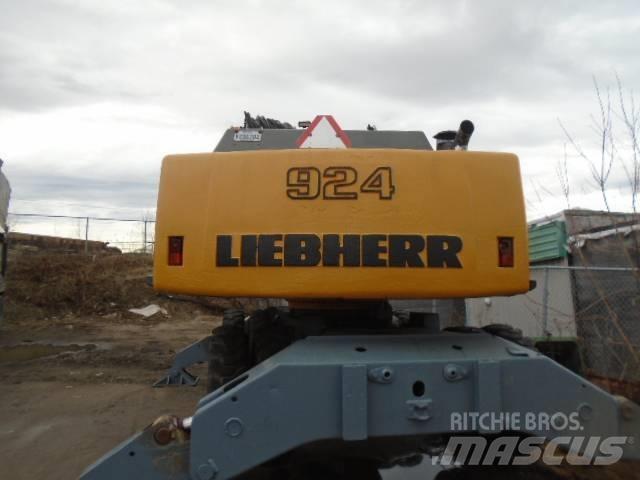 Liebherr A 924 Bageri na kotačima