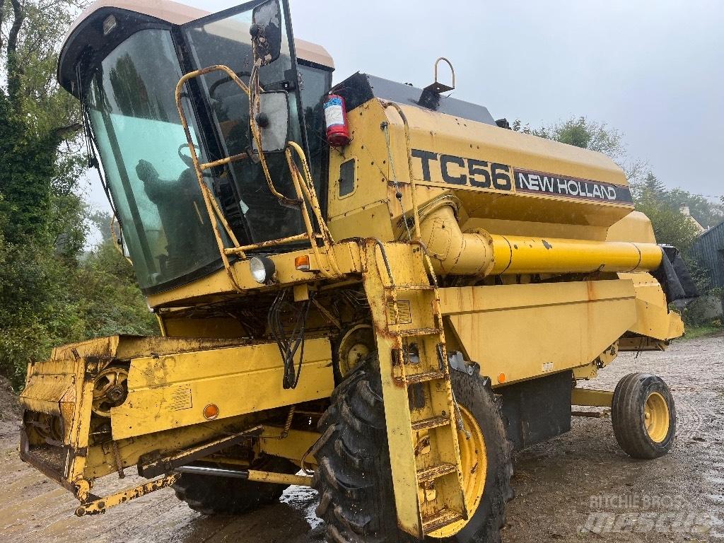 New Holland T56 Kombajni