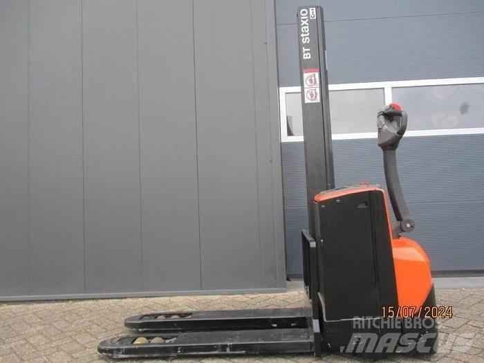 BT SWE 080L Ručni električni viličar