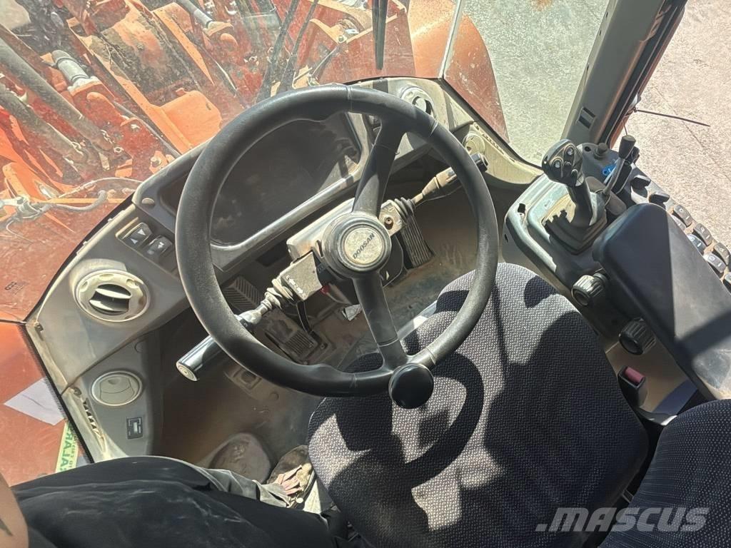 Doosan DL 250-3 Utovarivači na kotačima