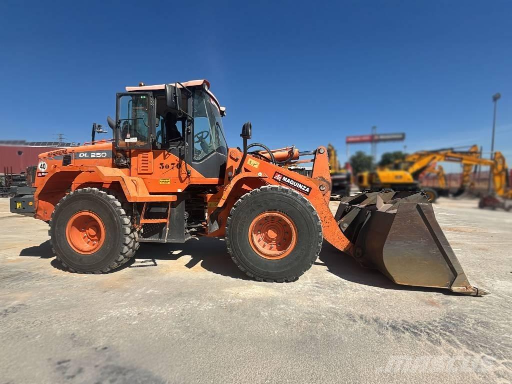 Doosan DL 250-3 Utovarivači na kotačima