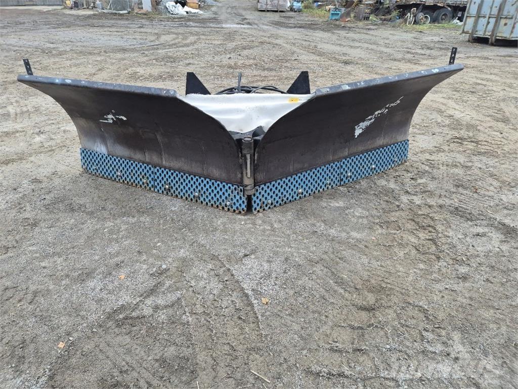 Pome 360 Ostali strojevi za ceste i snijeg