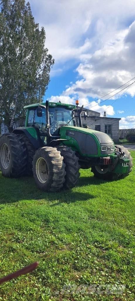 Valtra T170-4 Traktori
