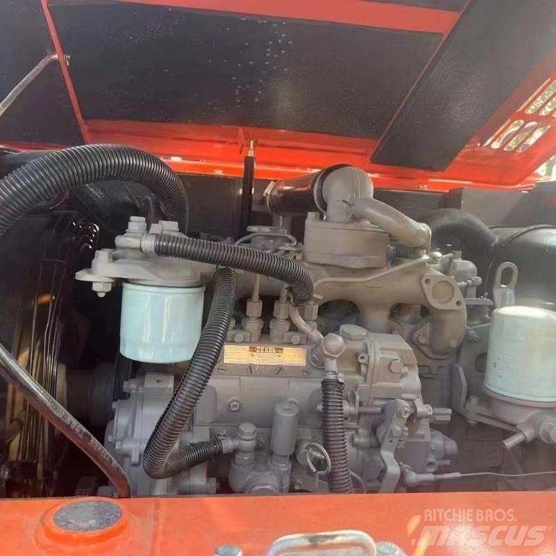 Hitachi ZX 70 Mini bageri <7t