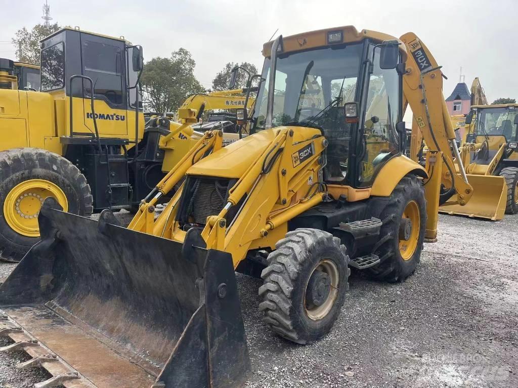 JCB 3CX Utovarivači na kotačima