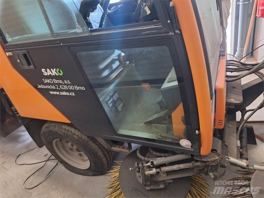 Bucher CC 2000 E2 Građevinarstvo – ostalo