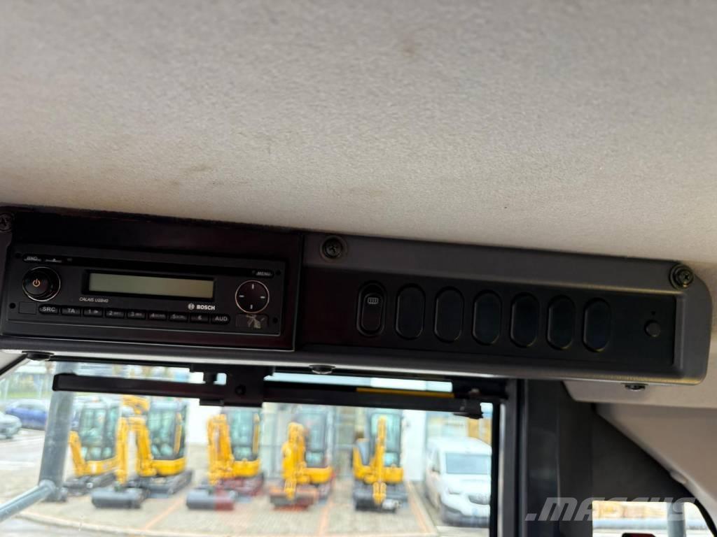 Komatsu WA380-8 Utovarivači na kotačima