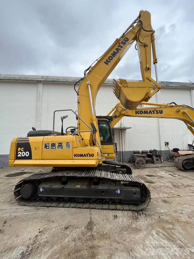 Komatsu PC 200-8N1 Bageri gusjeničari