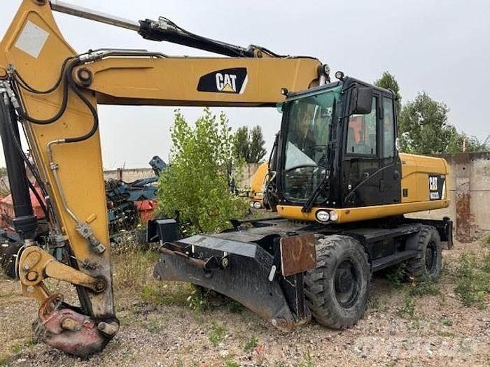 CAT M 322 D Bageri na kotačima