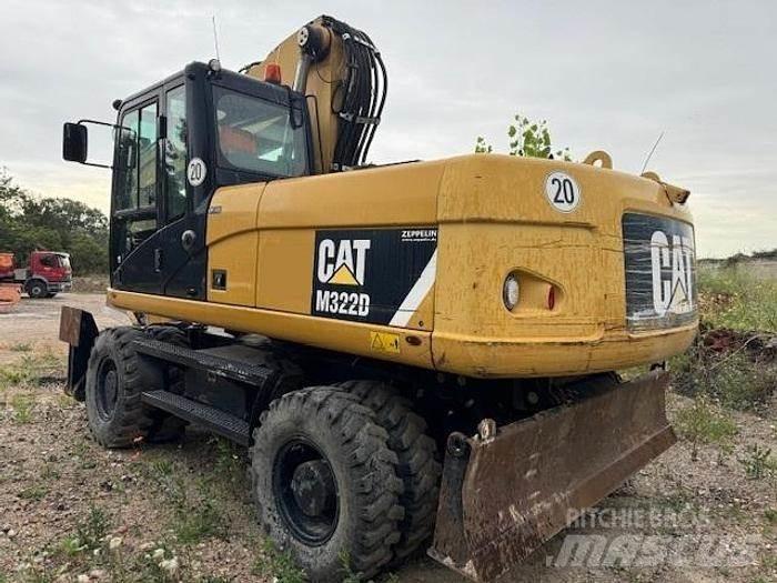 CAT M 322 D Bageri na kotačima