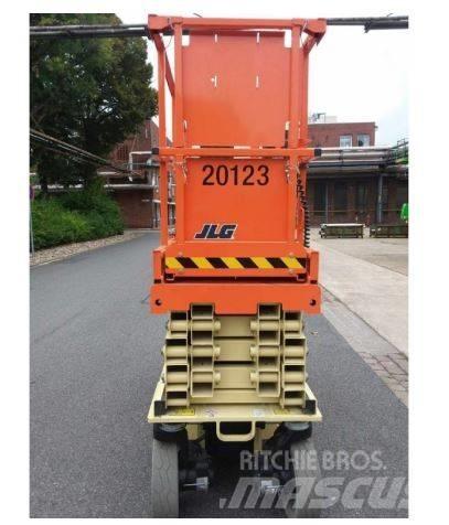 JLG 2632 ES Škaraste platforme