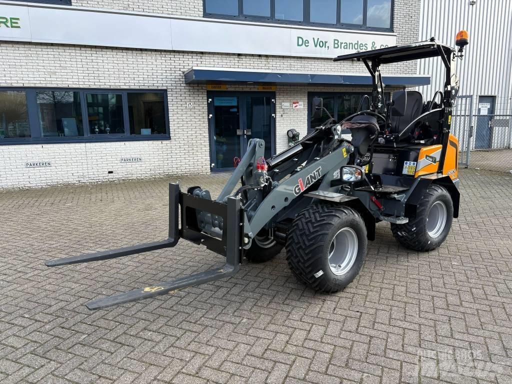 Giant G2500HD Xtra Mini utovarivači