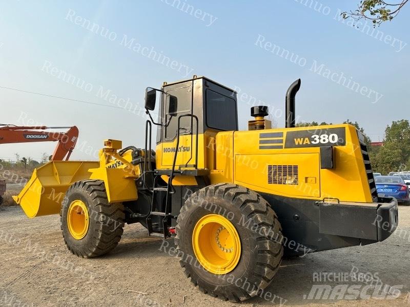 Komatsu WA380 Utovarivači na kotačima