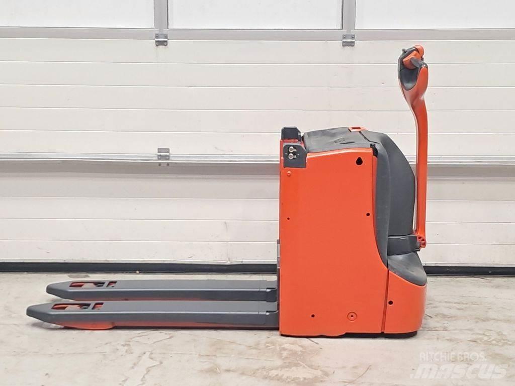 Linde T16L Nisko podizni električni viličar
