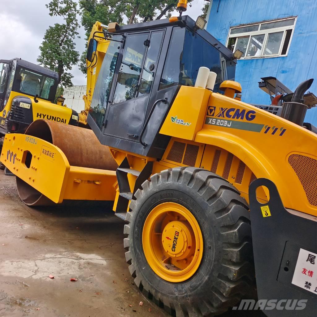 XCMG XS 203 J Bageri gusjeničari