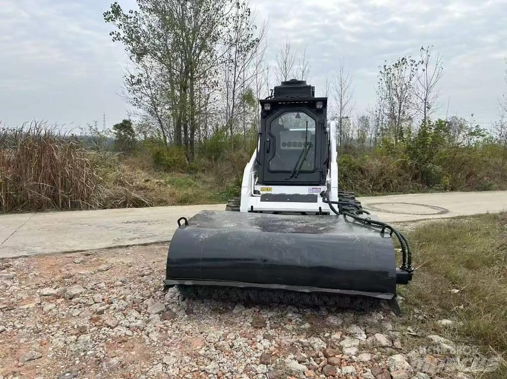 Bobcat S 185 Skid steer mini utovarivači