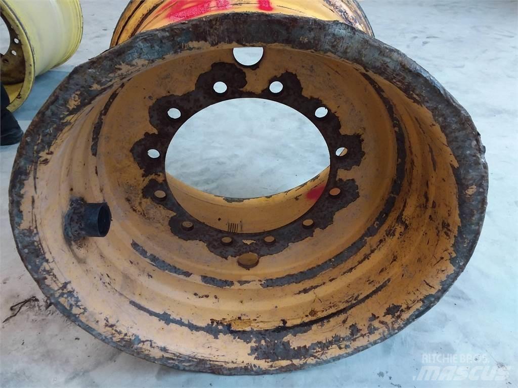 Rottne H20 24x30,5 Gume, kotači i naplatci
