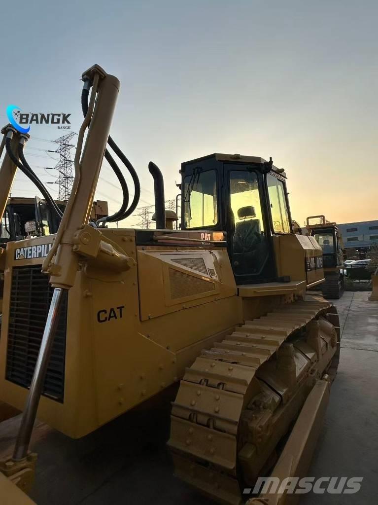CAT D 7 G Buldožeri gusjeničari