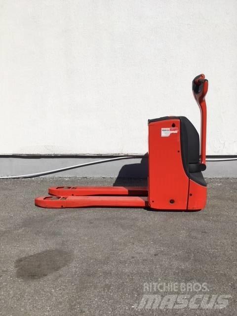 Linde T16/1152 Nisko podizni električni viličar