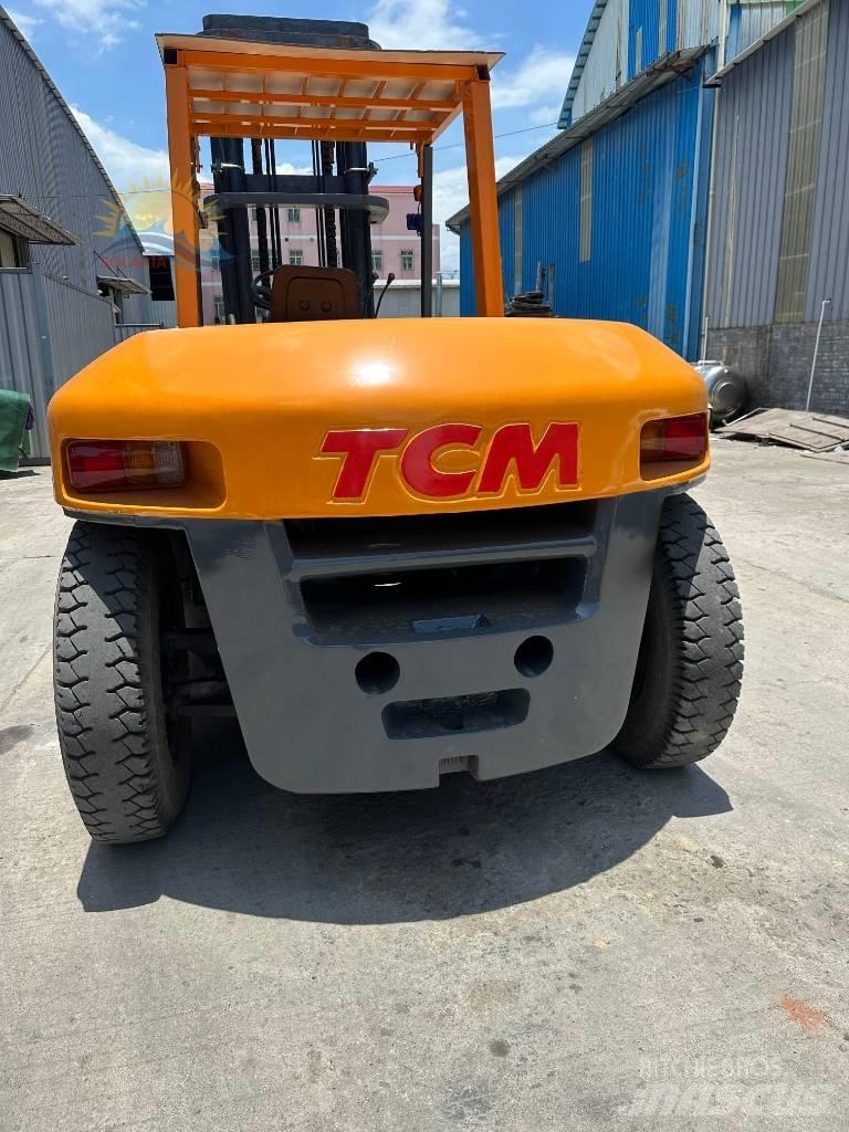 TCM FD 100 Dizelski viličari
