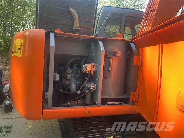 Hitachi EX120 Bageri gusjeničari