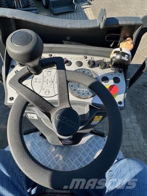 Bomag BW 120 AD-5 Valjci sa dvojnim bubnjem