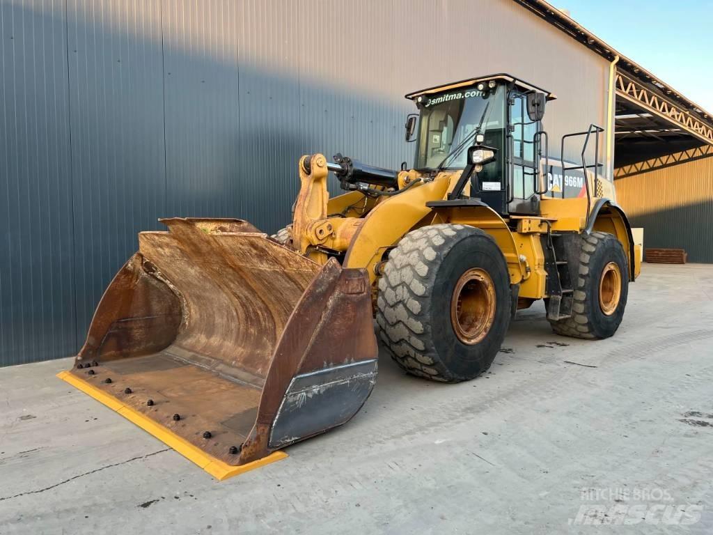 CAT 966M Utovarivači na kotačima