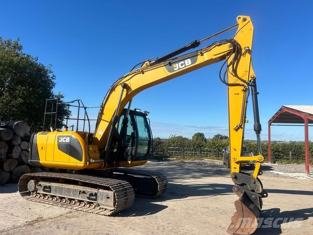 JCB JS 130 LC Bageri gusjeničari