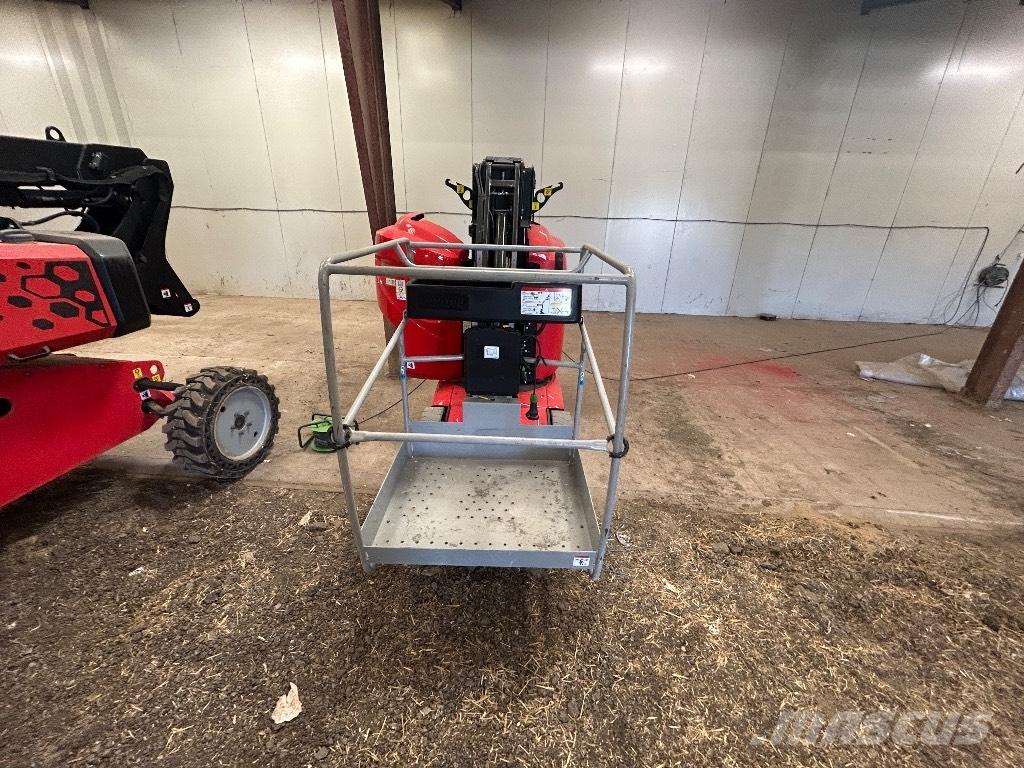 Manitou 100 VJR Vertikalne radne podizne platforme