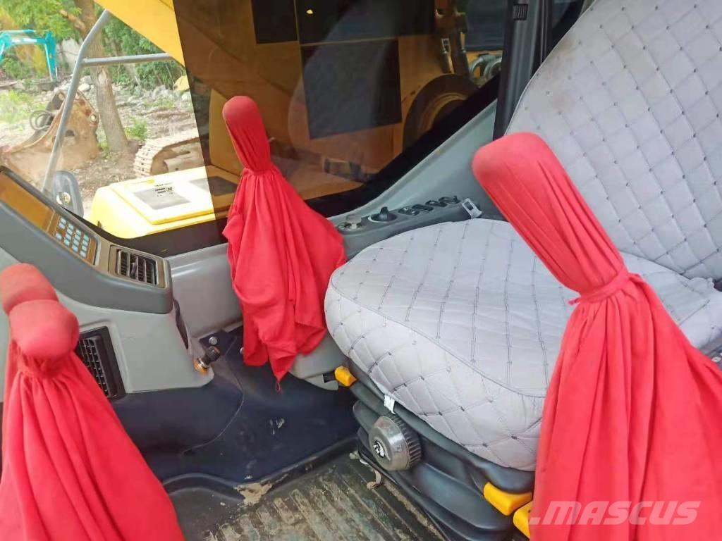 Komatsu PC 450-7 Bageri gusjeničari