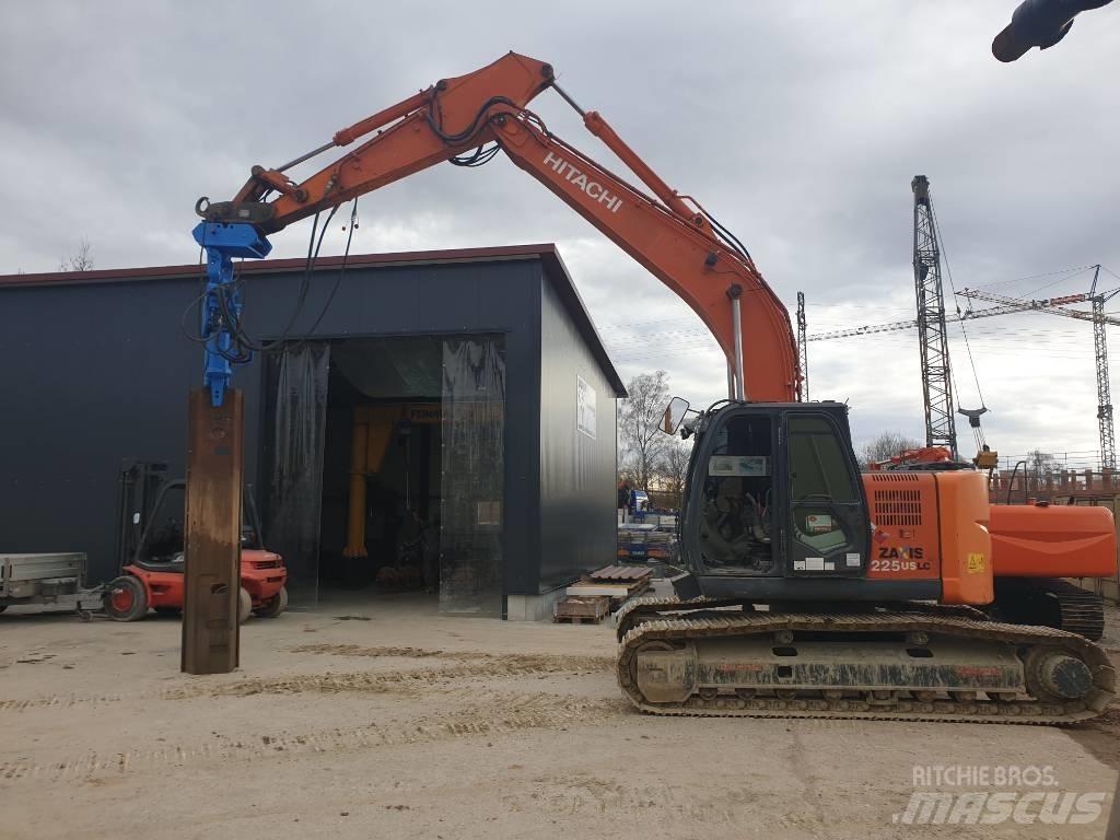  ICE Hitachi 328 B Strojevi za zabijanje stupova