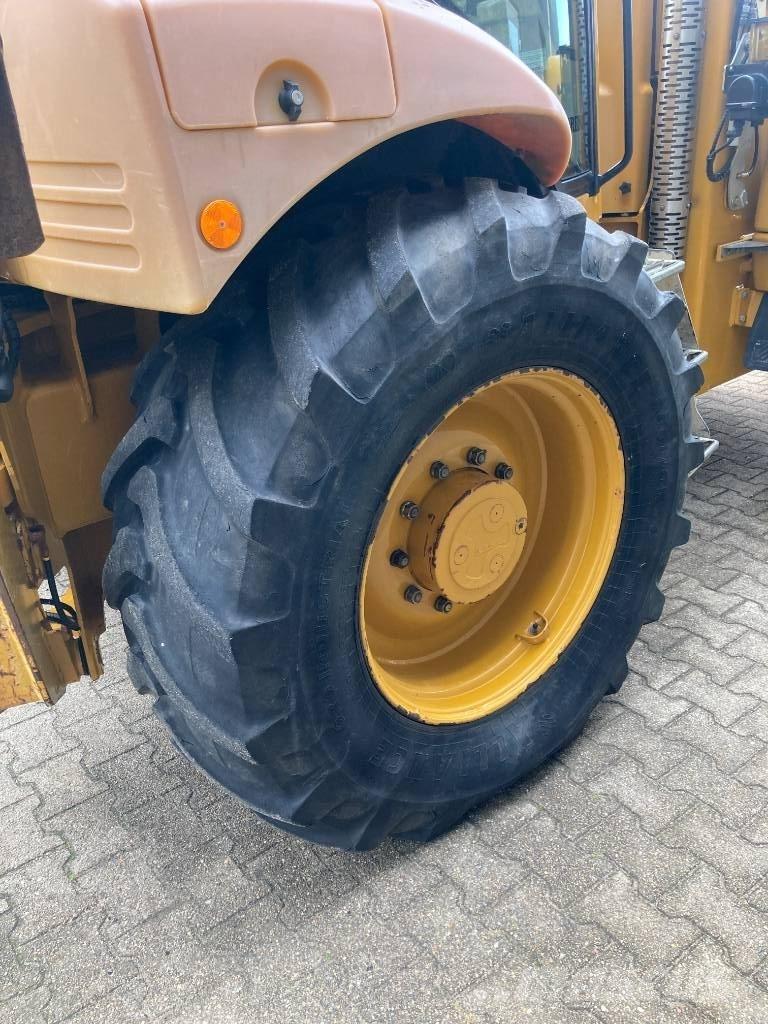 Hydrema 906E Utovarni rovokopači