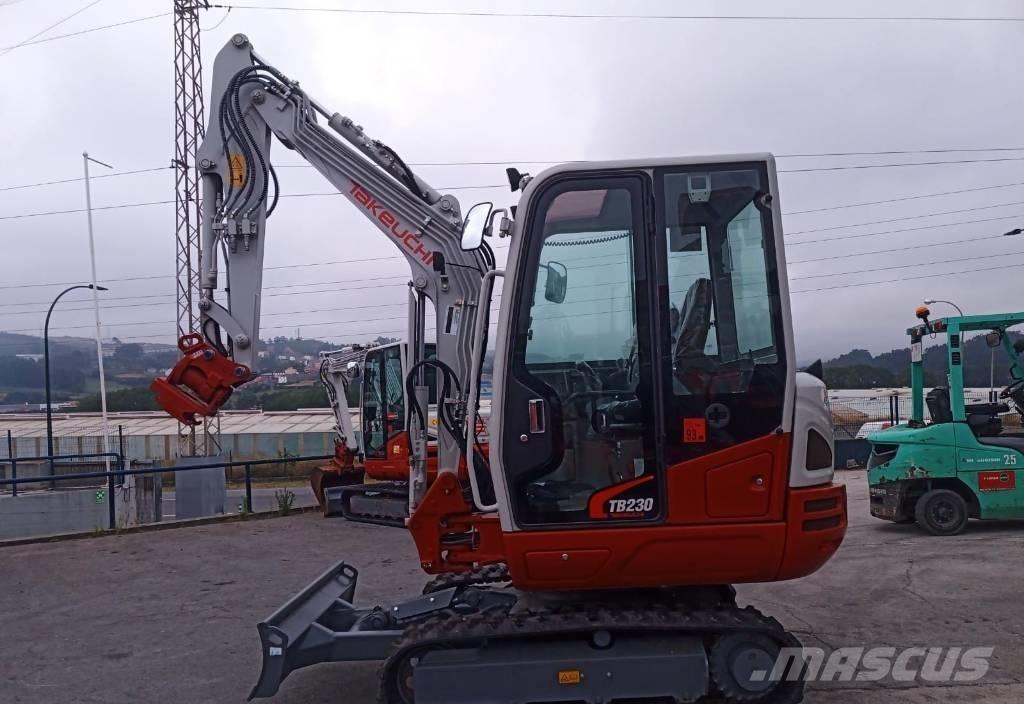 Takeuchi TB 230 Mini bageri <7t