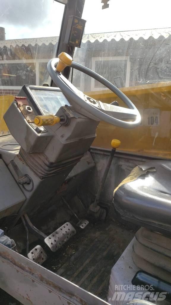  verreiker JCB 525-58 Poljoprivreda – ostalo