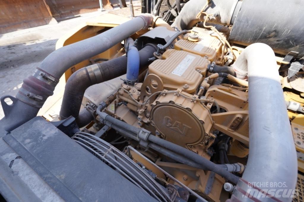 CAT 740 B Zglobni demperi