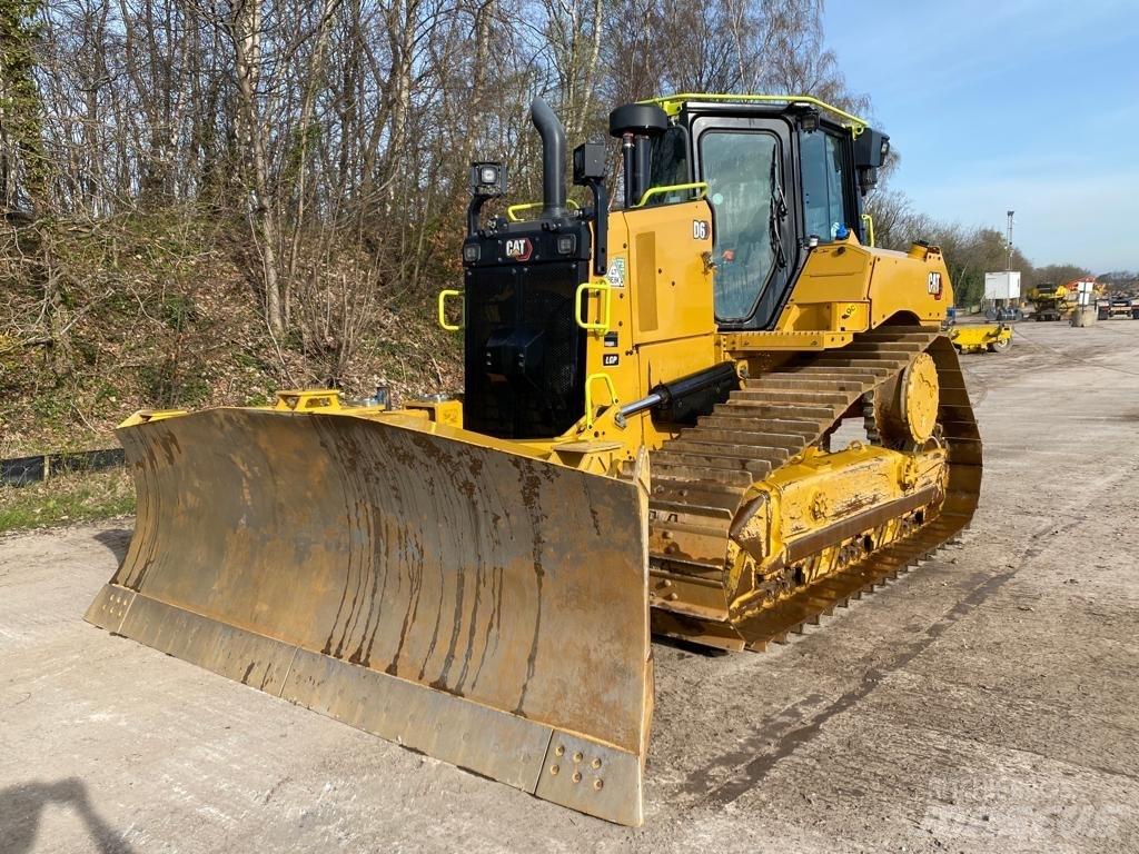 CAT D 6 Buldožeri gusjeničari