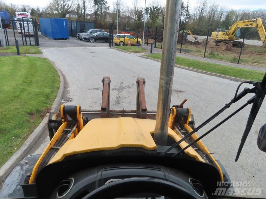 JCB 3 CX 14 Utovarni rovokopači