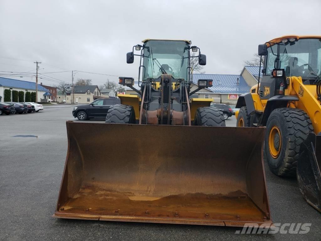 Komatsu WA 200 Utovarivači na kotačima