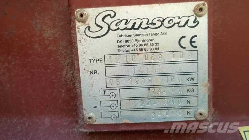 Samson 1210 Rasipači gnojiva