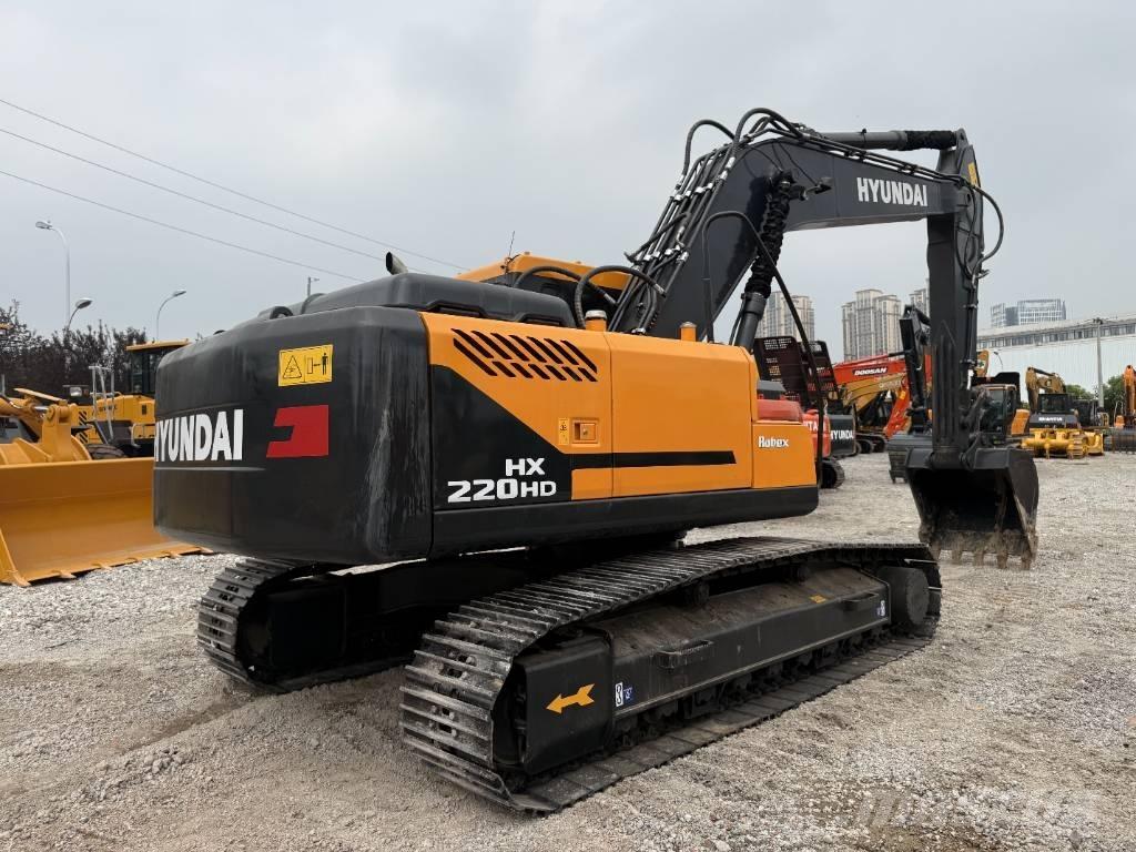 Hyundai HX 220 Bageri gusjeničari
