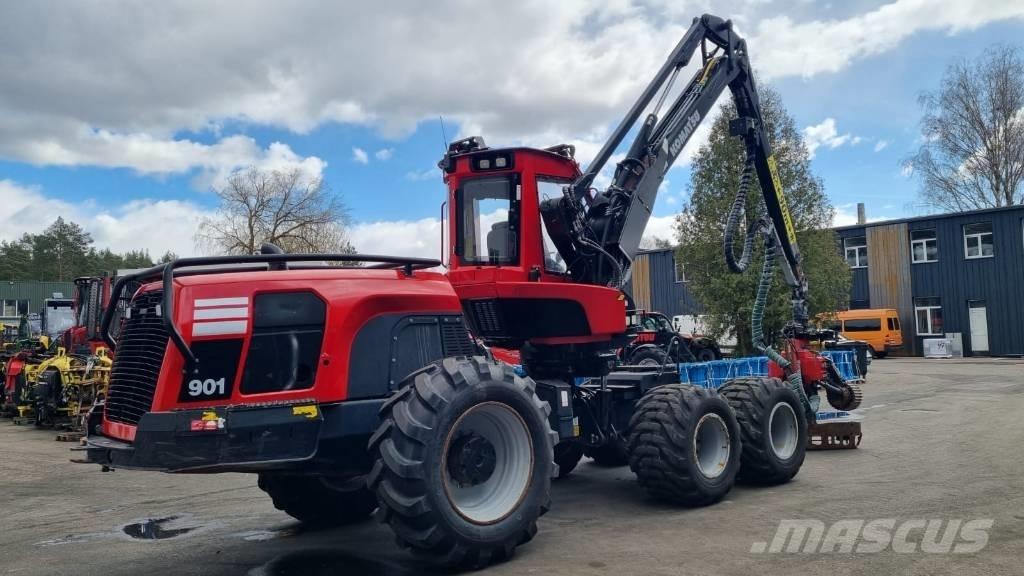 Komatsu 901 Harversteri