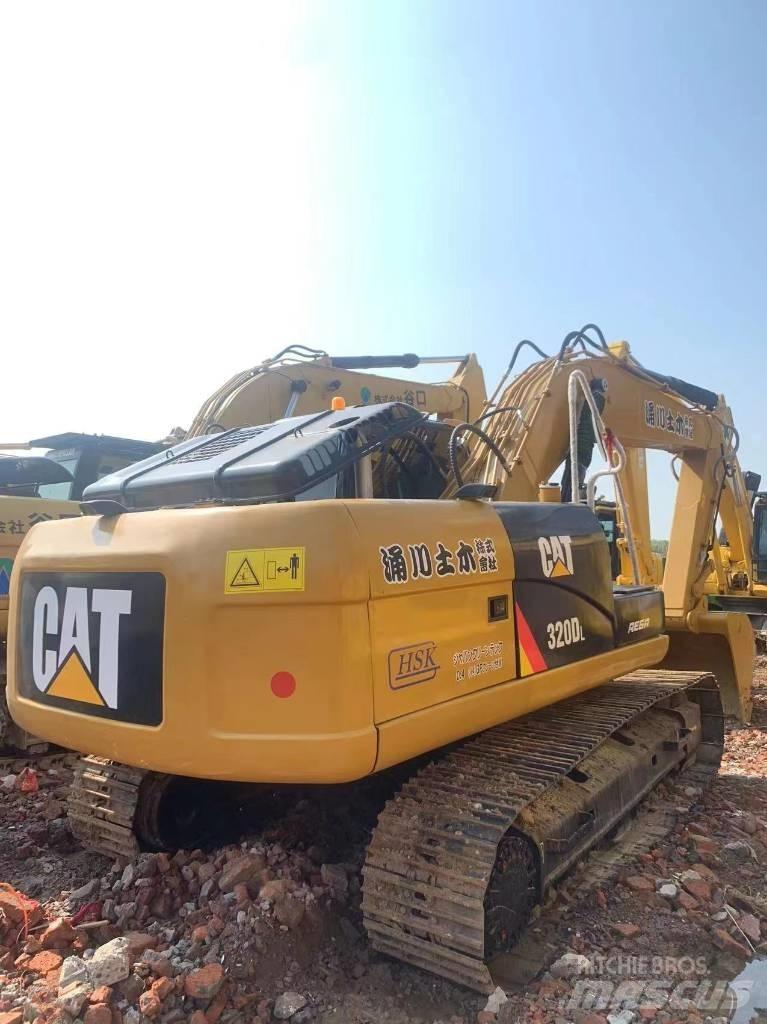 CAT 320 D L Bageri gusjeničari