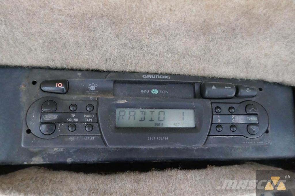 CAT D6M LGP Buldožeri gusjeničari