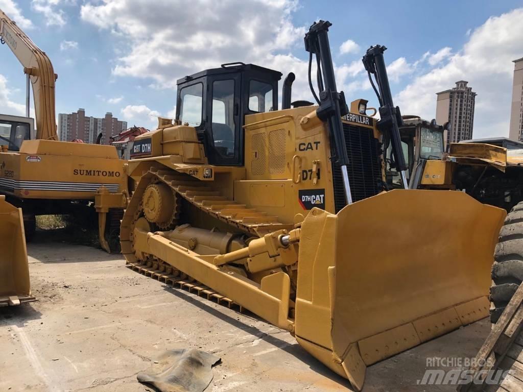 CAT D 7 H Buldožeri gusjeničari