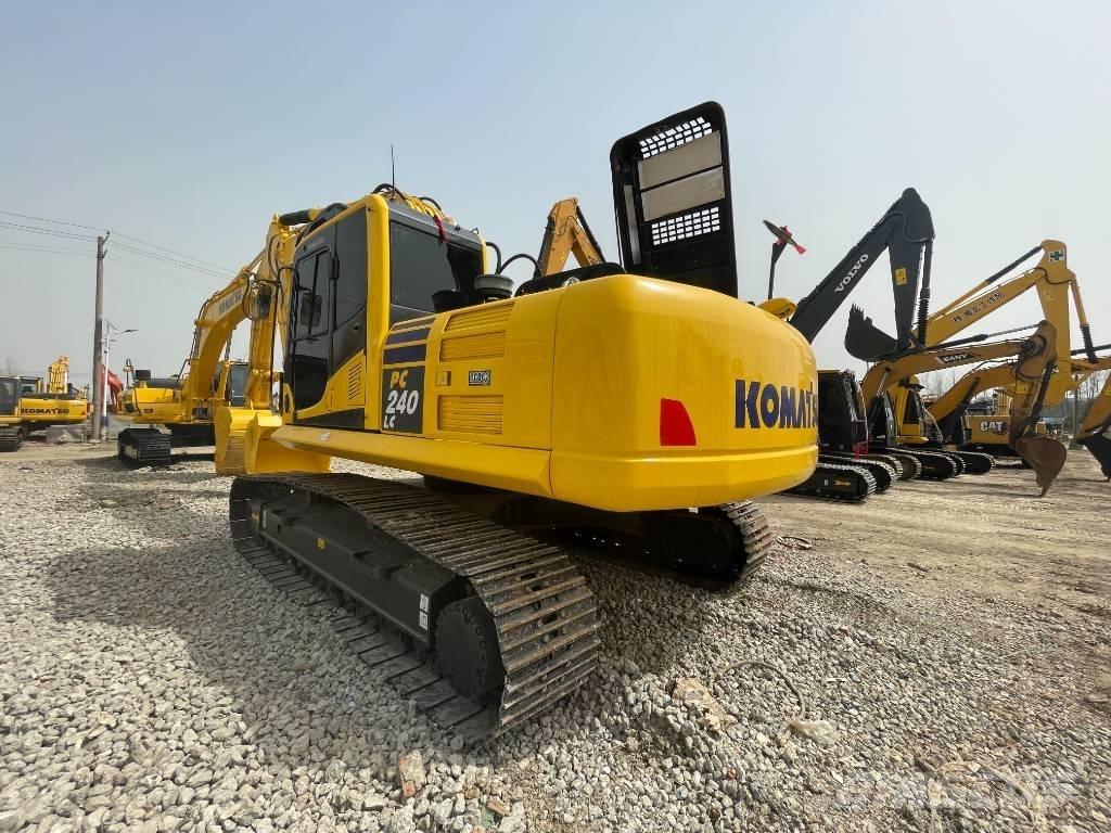 Komatsu PC 240 Bageri gusjeničari