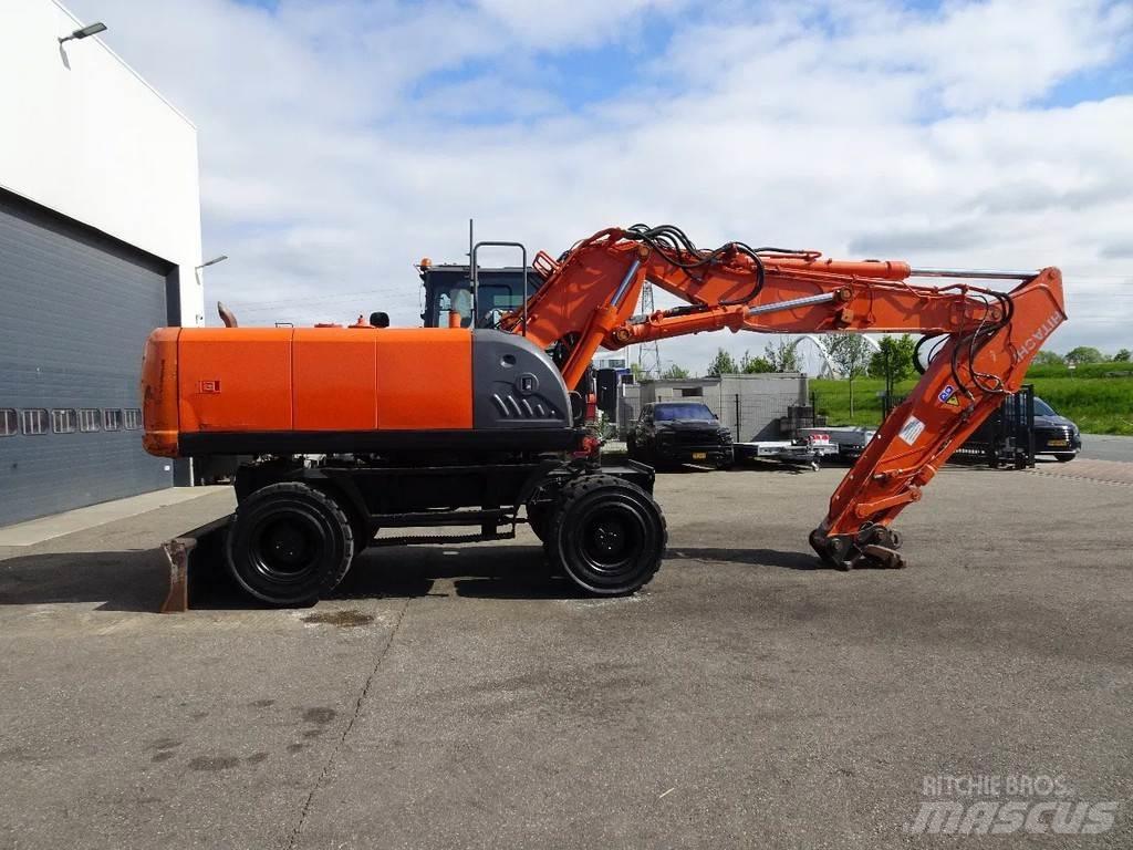 Hitachi ZX210W-3 Bageri na kotačima