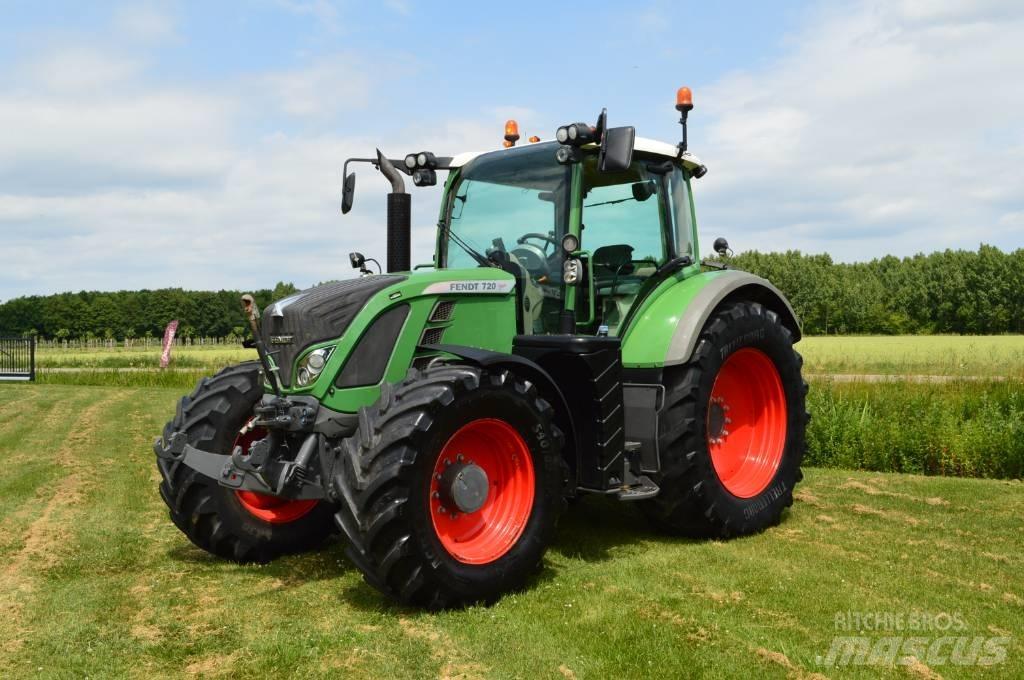 Fendt 720 SCR Vario Traktori