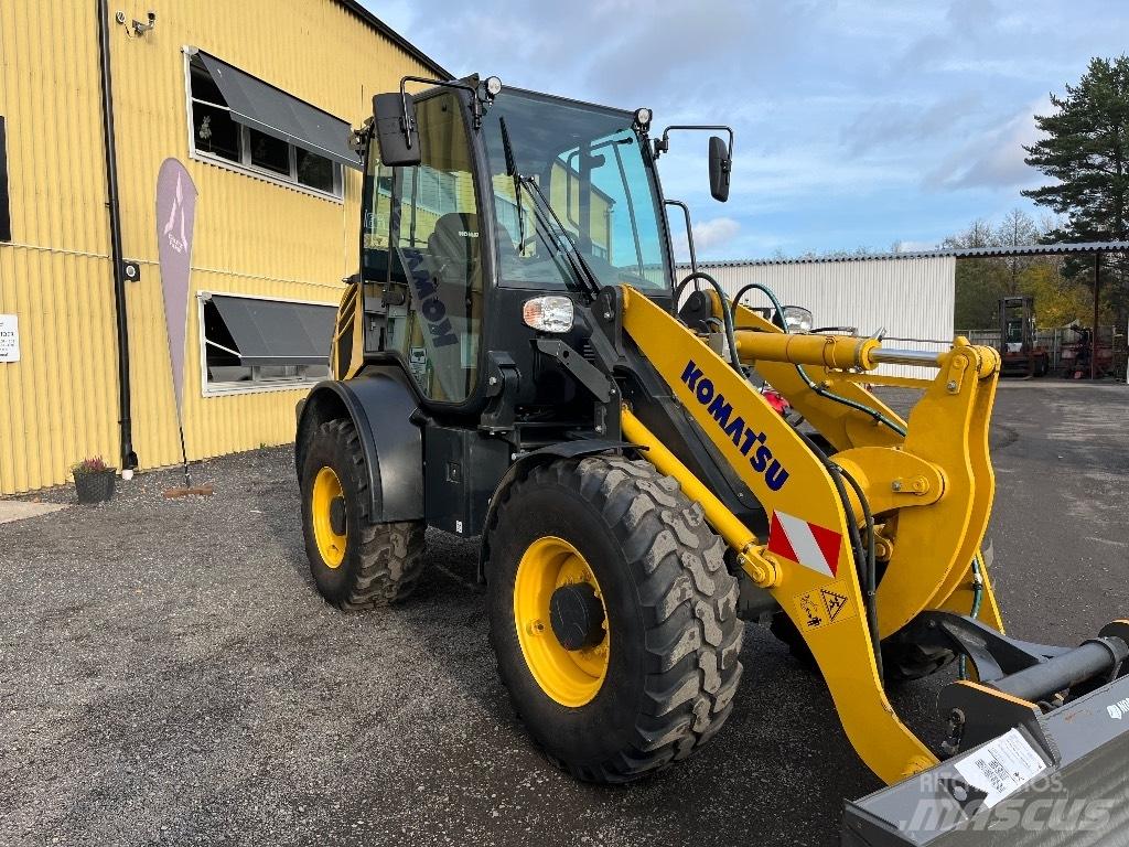 Komatsu WA80M-8 Utovarivači na kotačima