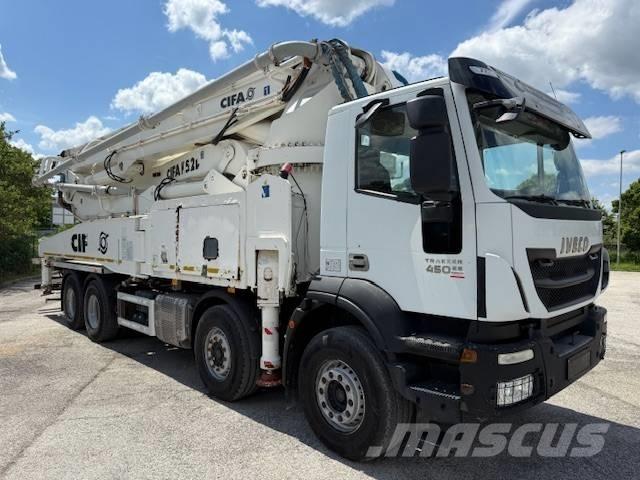 Iveco Trakker 450 Kamionske beton pumpe