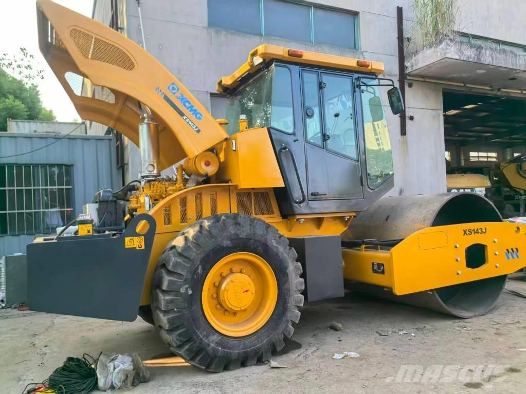 XCMG 142J Valjci sa jednim bubnjem